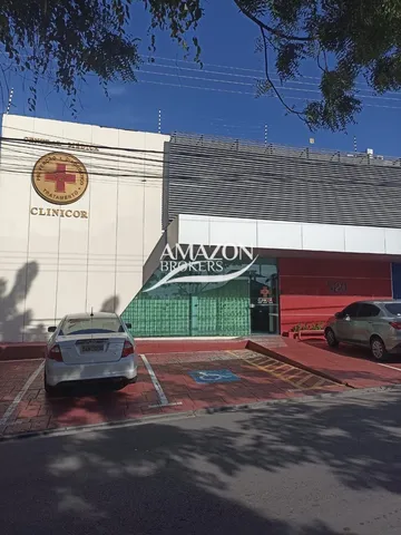 Vieiralves - Prédio Comercial na Nossa Sra Das Graças - Vendo