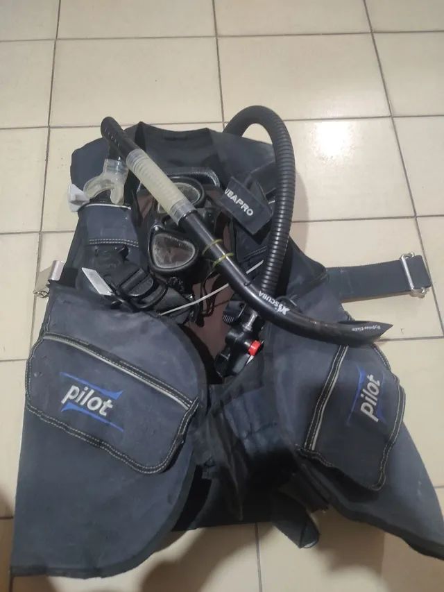 Diving Vests, I Have 6 Pieces