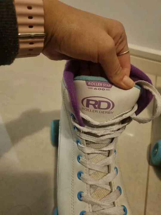 Patins / roller DERBY. - Foto 4