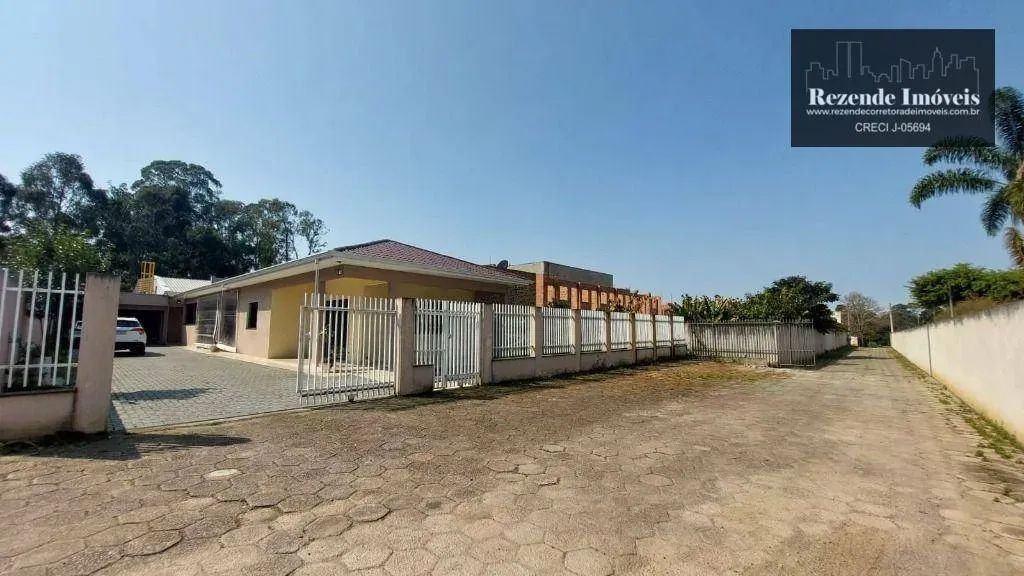 Terreno 2.012m² com 5 casas reformadas - Augusta. - Foto 2