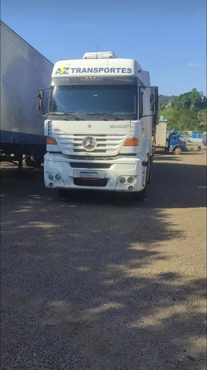 Vende-se Conjunto completo Cavalo mecânico Mercedes 1944S eletrônico e Reboque Librelato - Foto 7