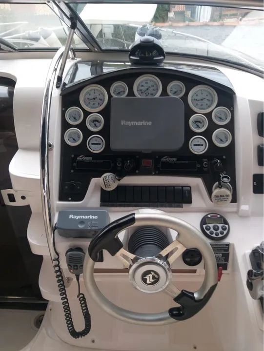 Lancha coluna 32,5 pés - impecável diesel - Foto 6