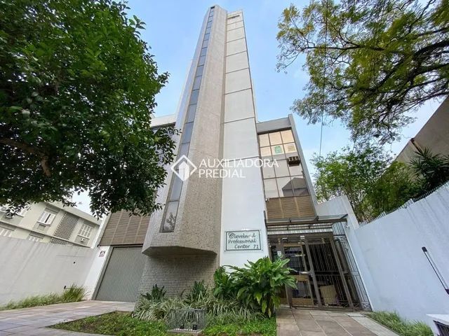 Ótima sala comercial na General Neto, próximo ao Shopping Total