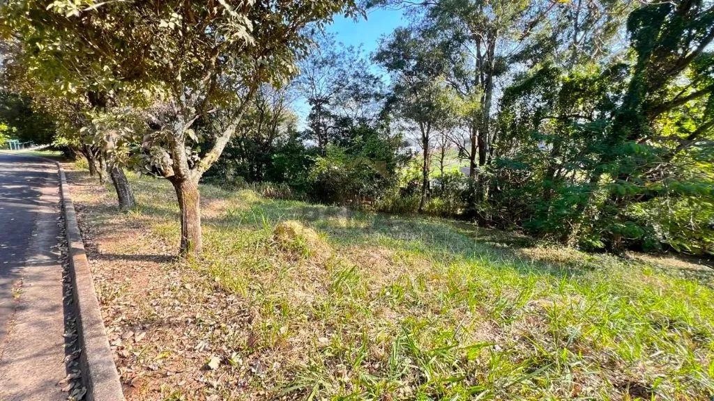 Preço de Oportunidade ! - Terreno à venda no Condomínio Marambaia em Vinhedo