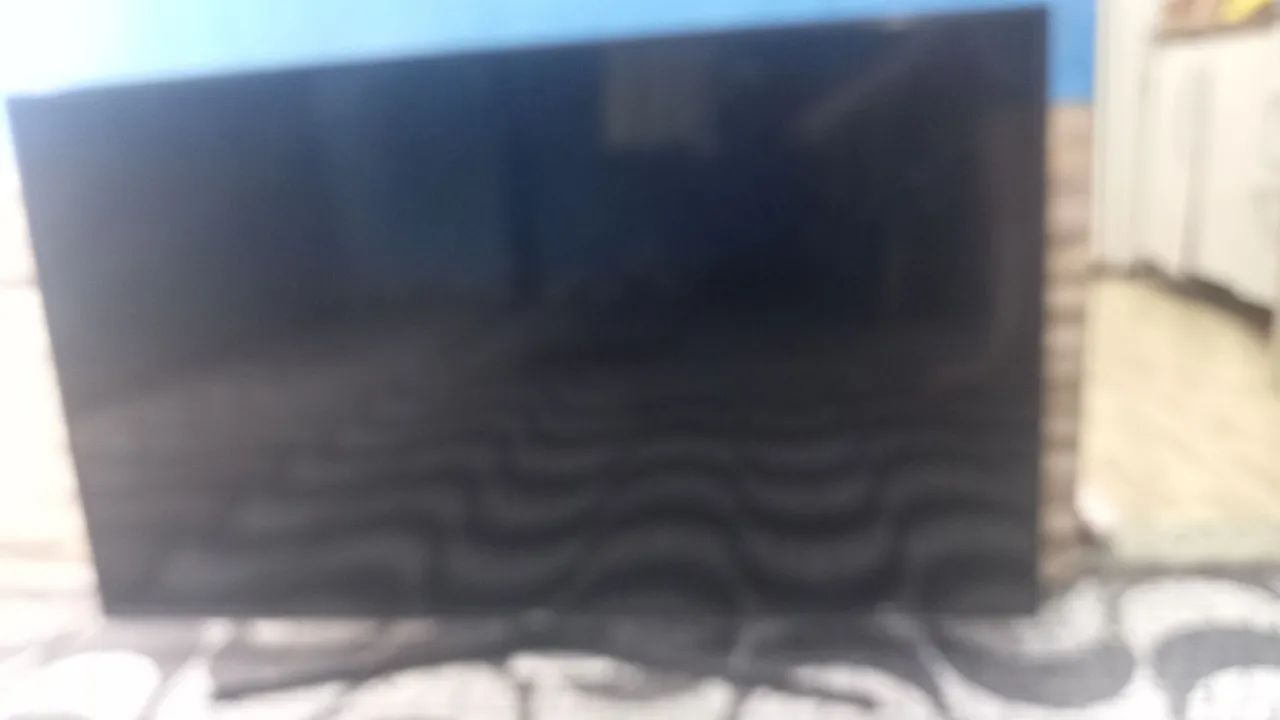 TV 55 polegadas com tela trincada - Foto 4