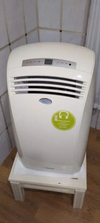 Ar condicionado portátil Olímpia Splendid Piu 12000 btus