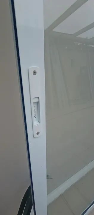 Porta Janela de Correr em Alumínio com Vidro/1,68×2,30  - Foto 4