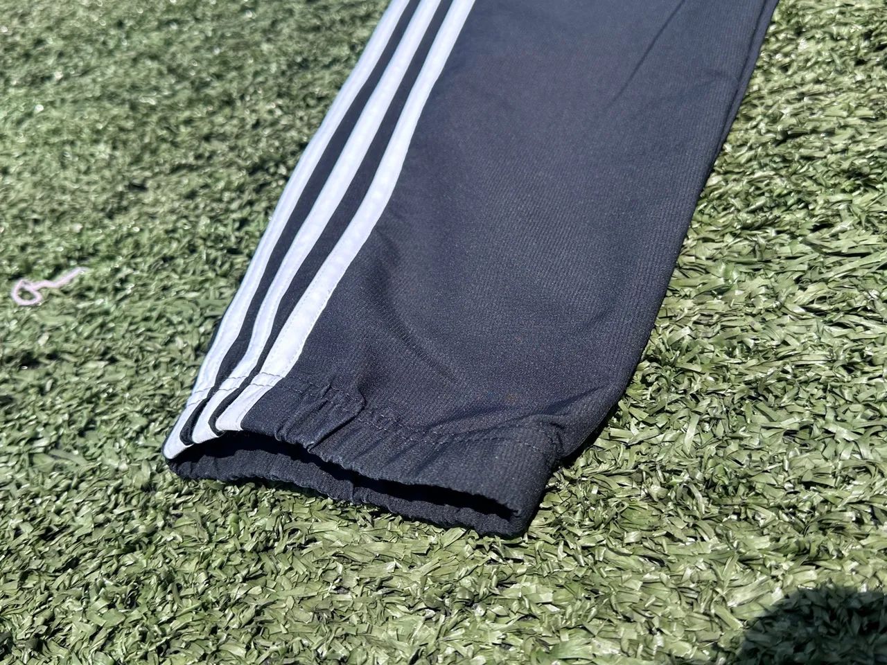 Calça Adidas Original - tamanho P - Foto 3