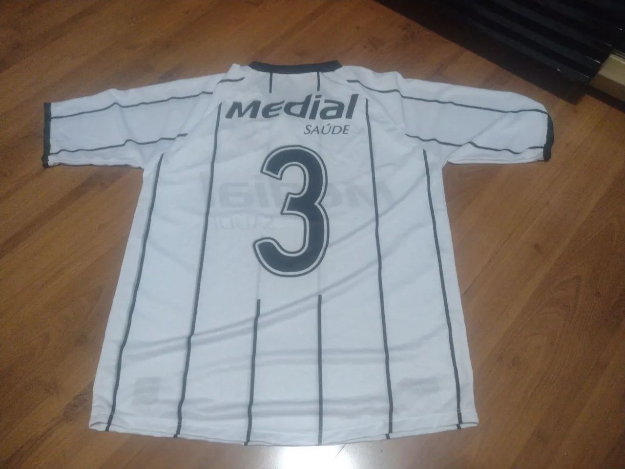 Camisa Corinthians  RETRO - Medial Saúde - M veste G - Foto 2