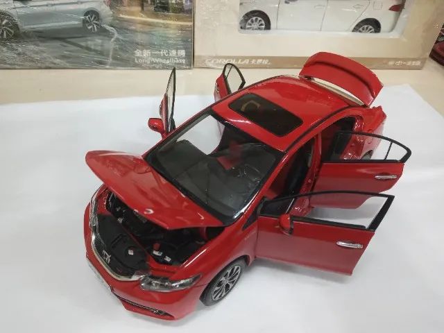 Miniatura Honda Civic Sedan 1/18 faw - Foto 2