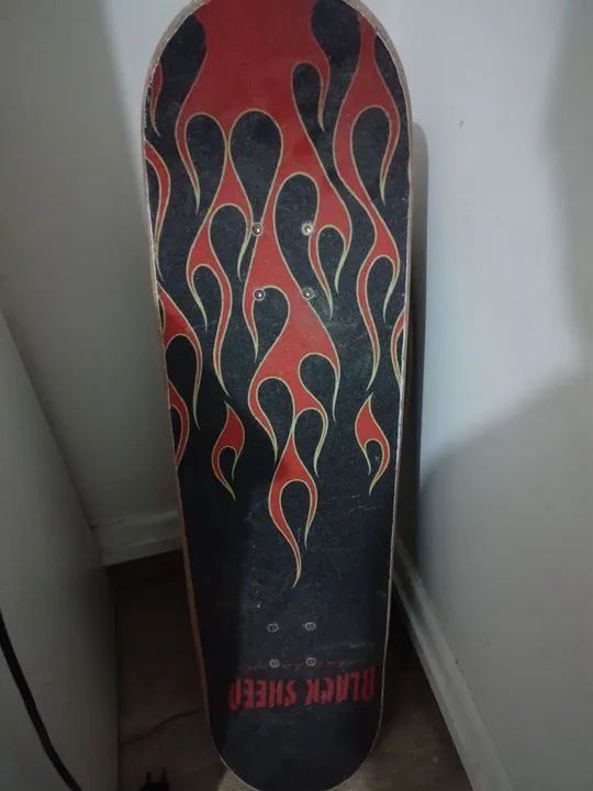 Skate Black Sheep Chamas