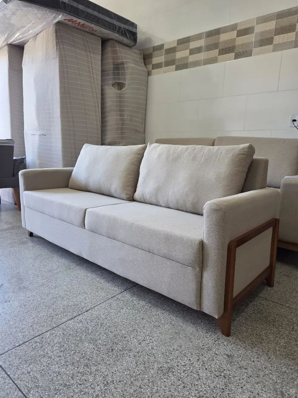 Sofá Luxo Direto da fábrica - Tecido em linho importado 