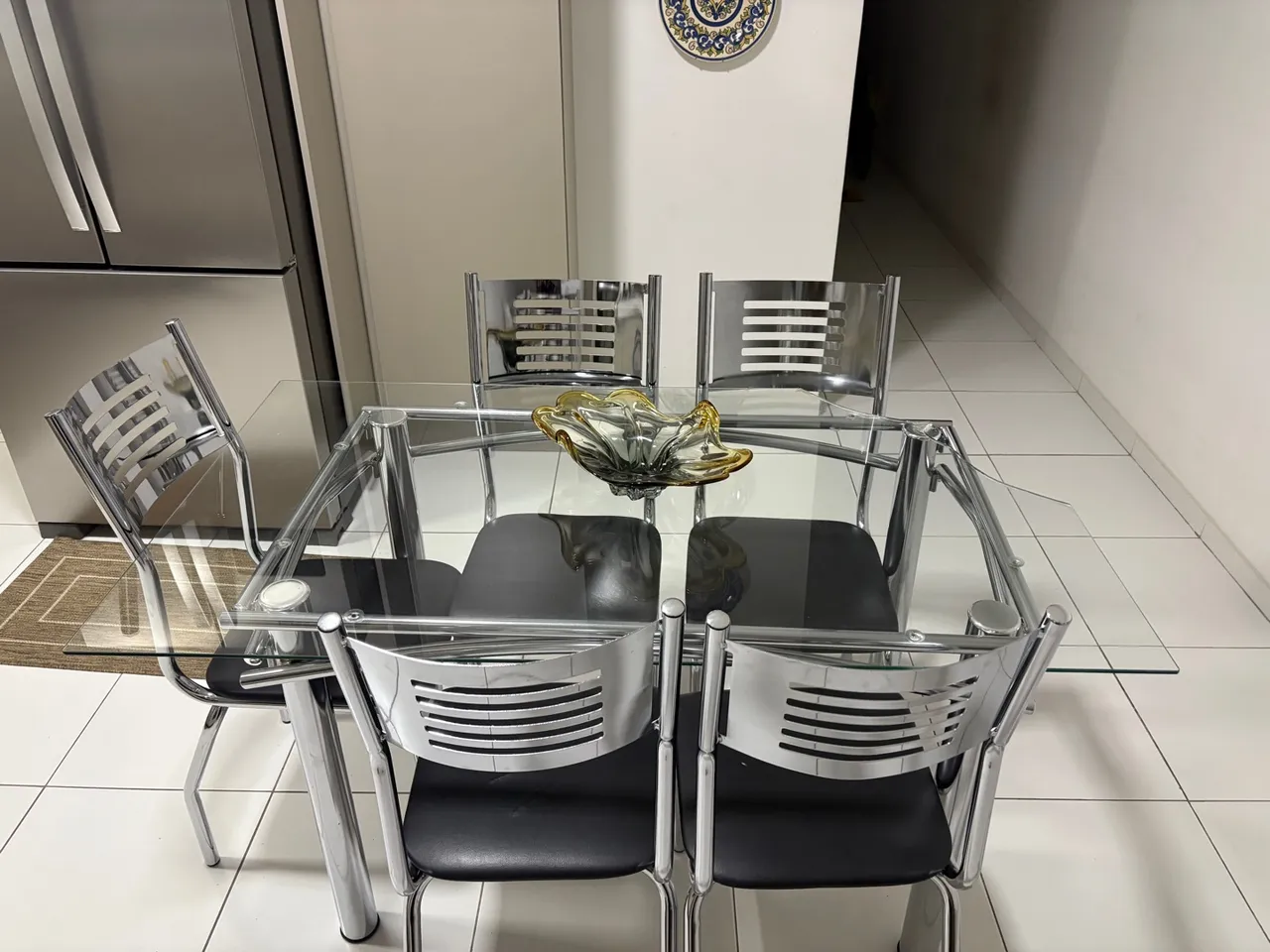 Mesa de Jantar de Vidro 6 Cadeiras - Moderna e Elegante