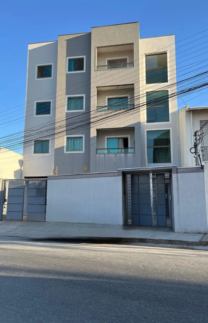 Apto no Bairro  Aristeu da Costa Rios