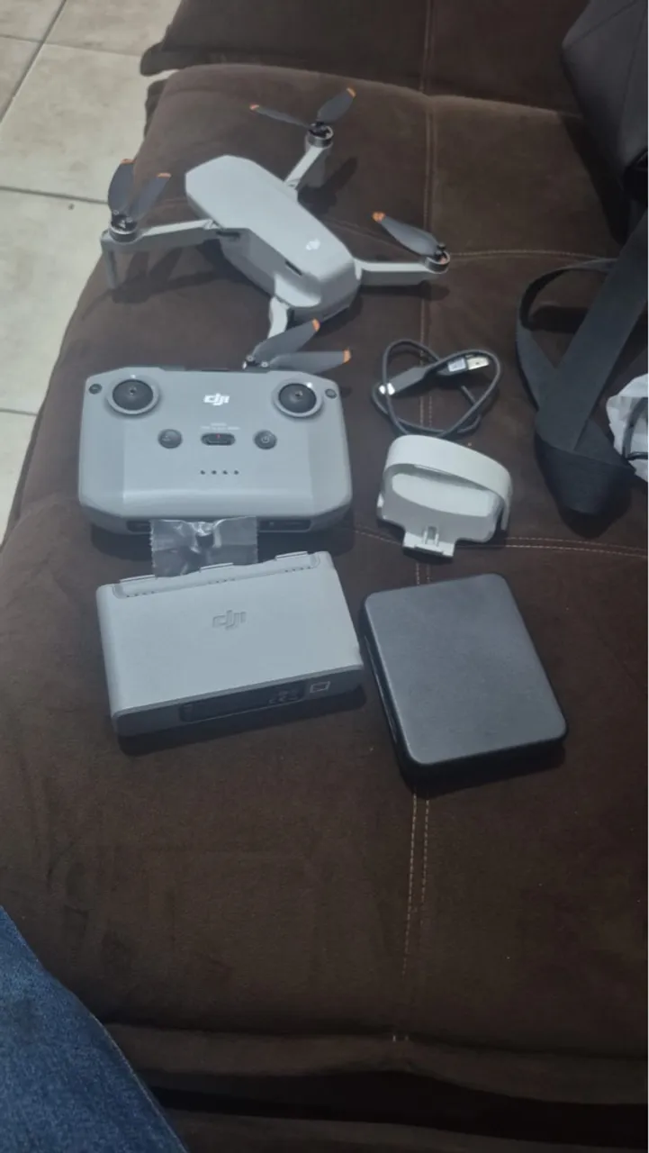 Drone DJI Mini 2, completo e pronto para voar!