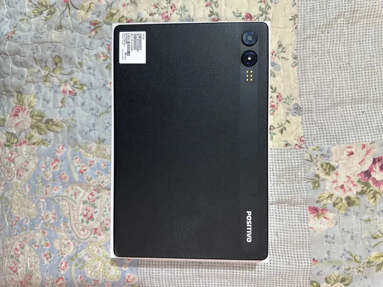 Tablet Positivo - Tela grande e câmeras duplas!