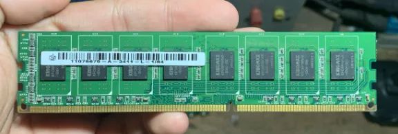 2 Pentes de Memoria Ram DDR3 4gb - Foto 2