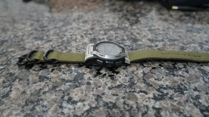 Relógio Casio DATA BANK WVA-200 Wave Ceptor Retro Vintage Casual Pulseira de Linho - Foto 2