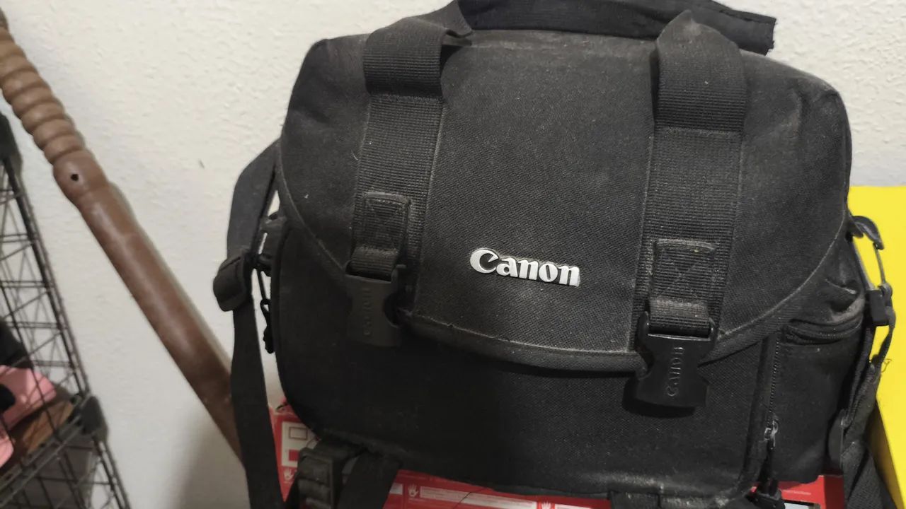 Camera Canon T3 Rebel - Foto 4