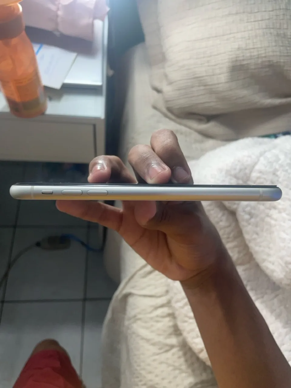 iPhone 11 branco 128 tb