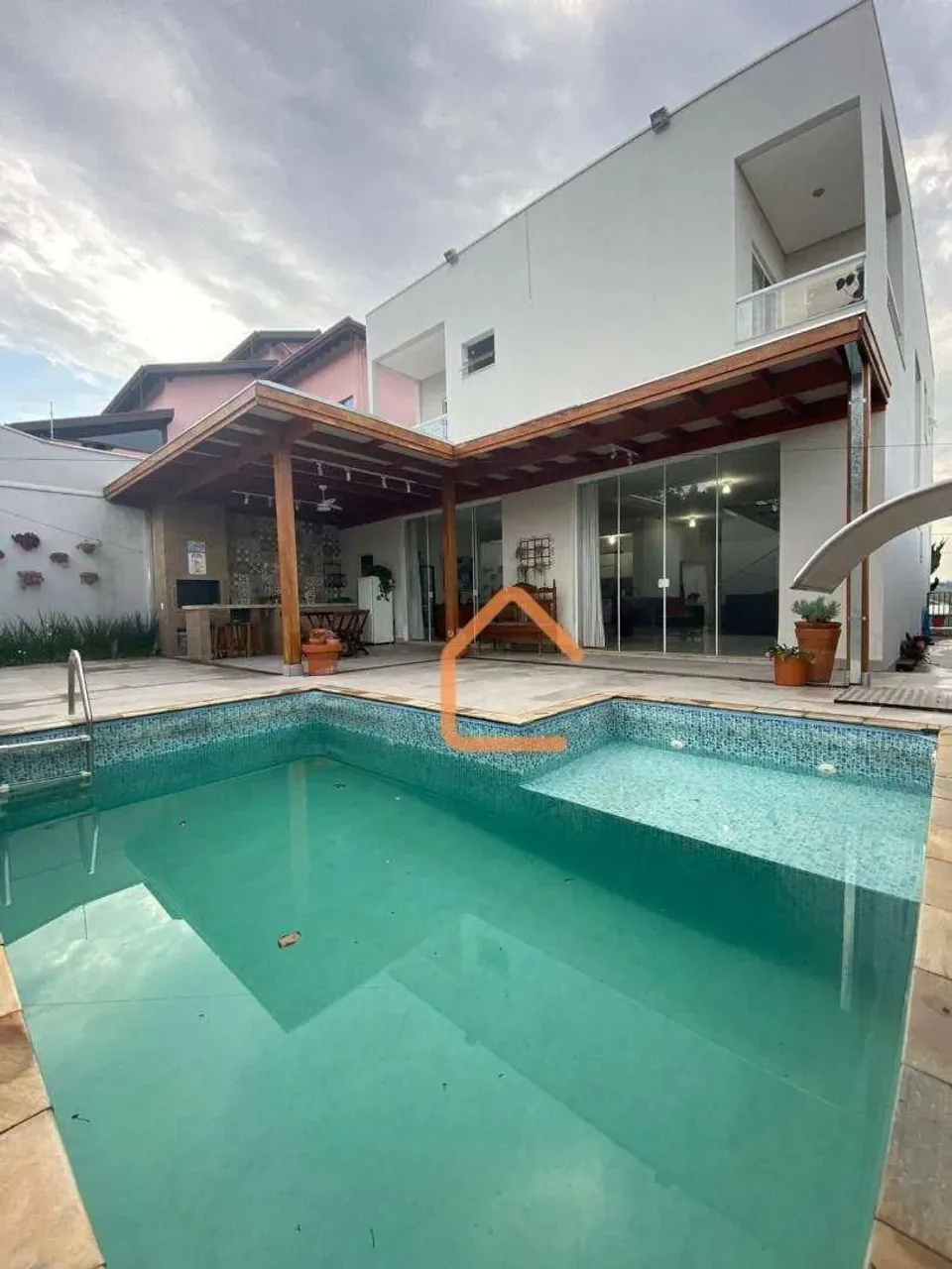 Imóveis à venda - Pouso Alegre, MG | OLX