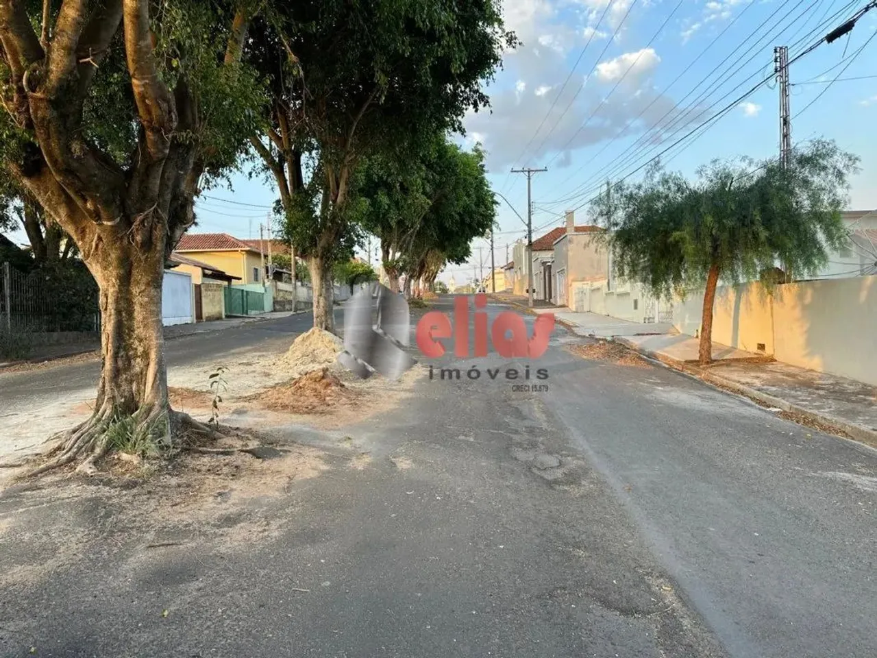 Terreno para venda com 160 m² em Centro, Gália - SP