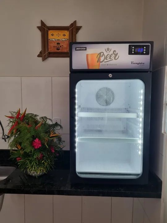 Cervejeira seminova gela até  -6 