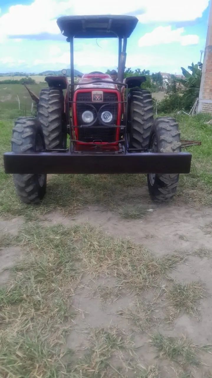 Trator Agrícola Usado