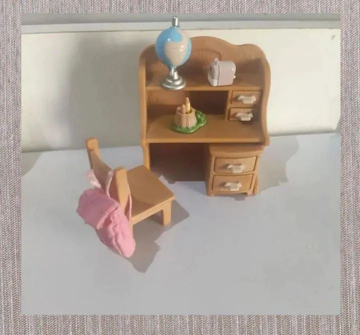 Escrivaninha Sylvanian Families 