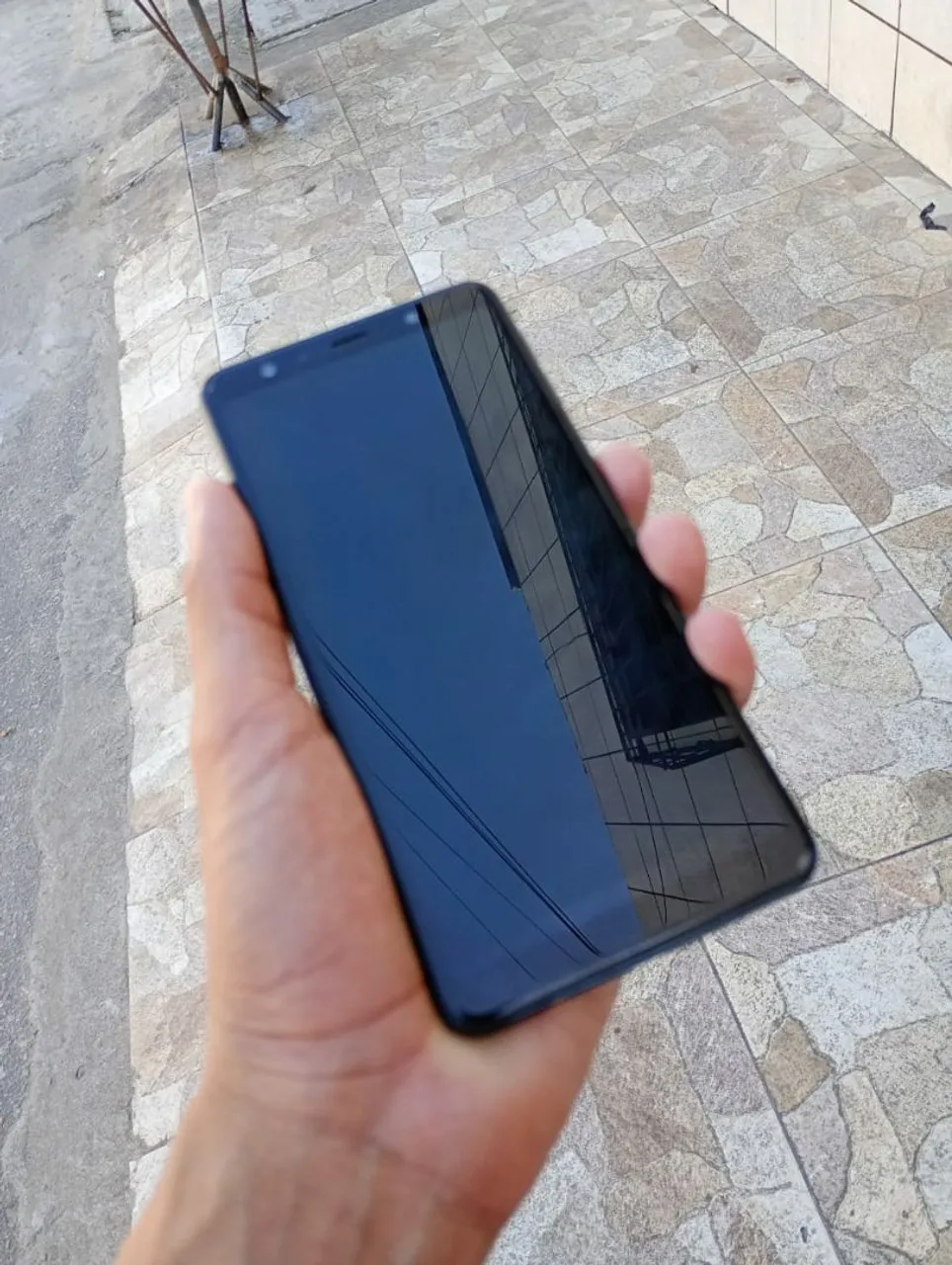 Celular funcionando tudo PERFEITAMENTE, vou vender porque comprei outro zap *54
