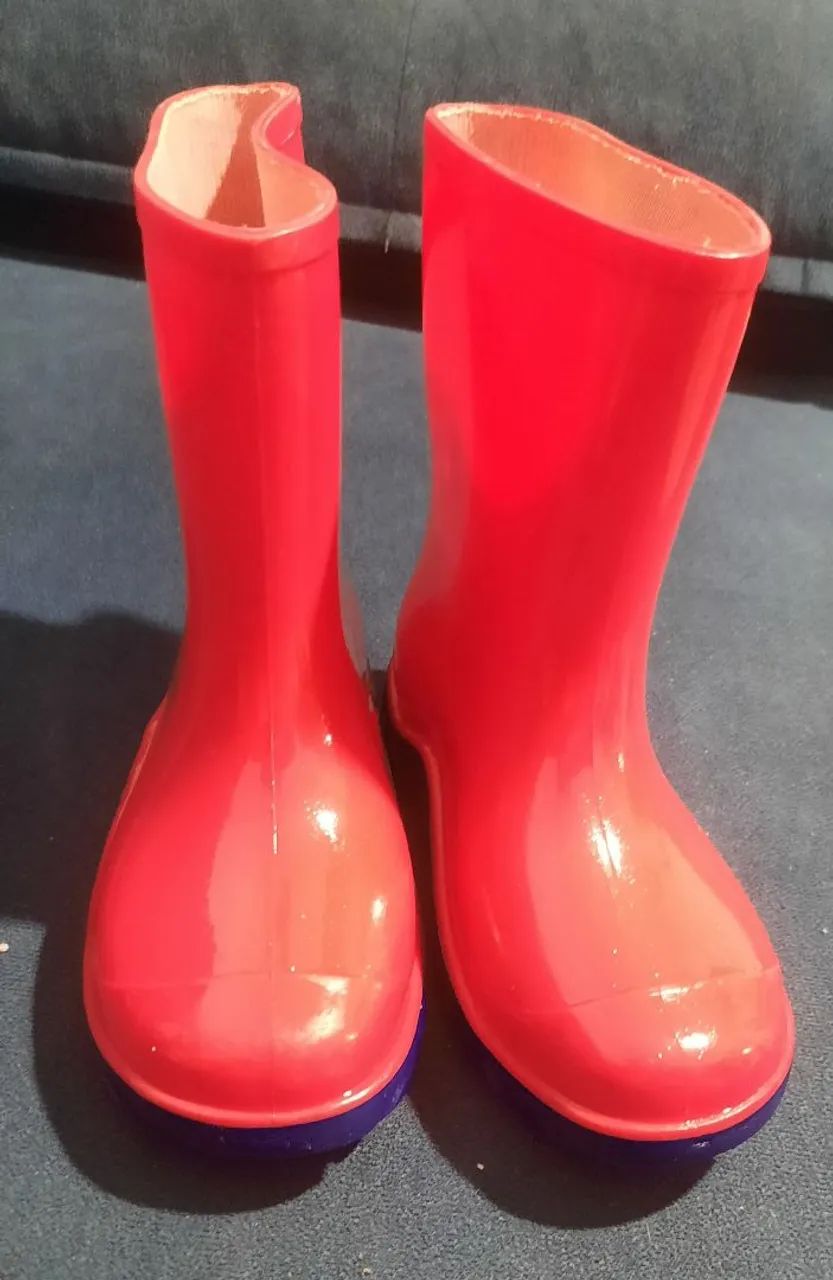 Bota de chuva - Tamanho 29 - Foto 3