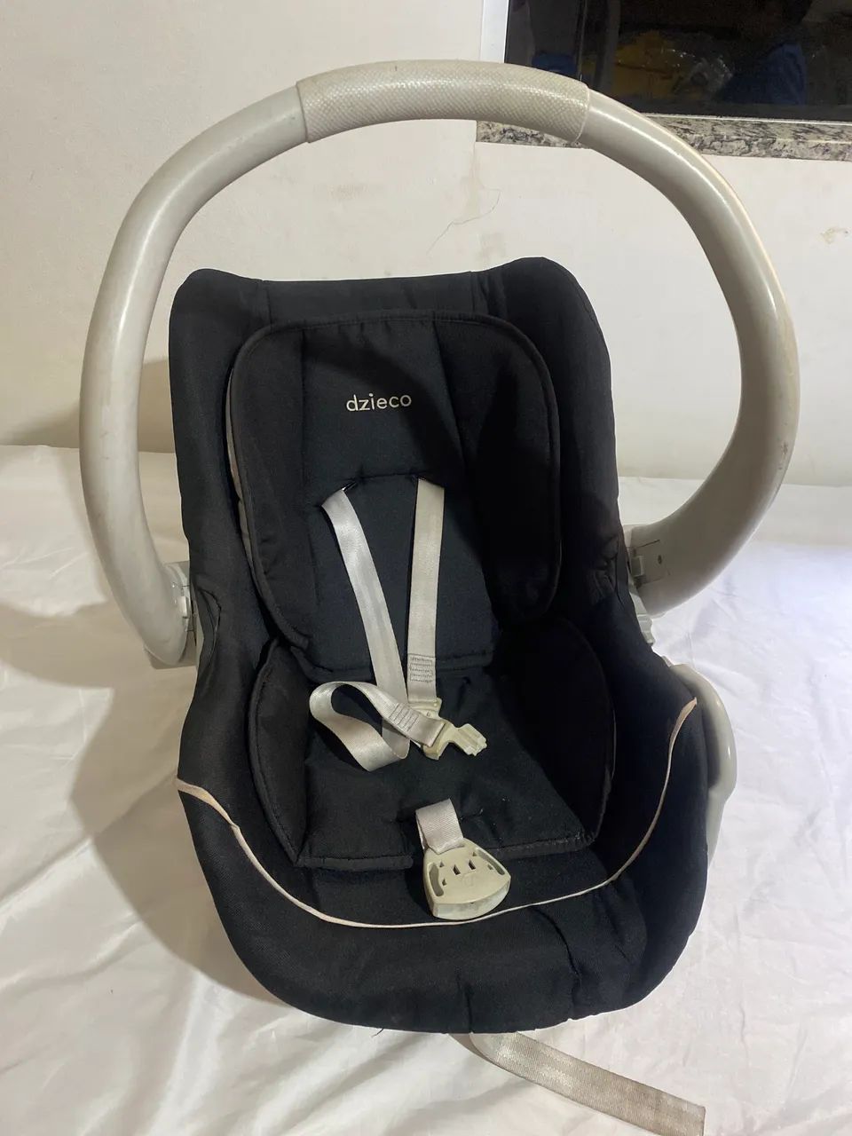 Vendo Bebê conforto 