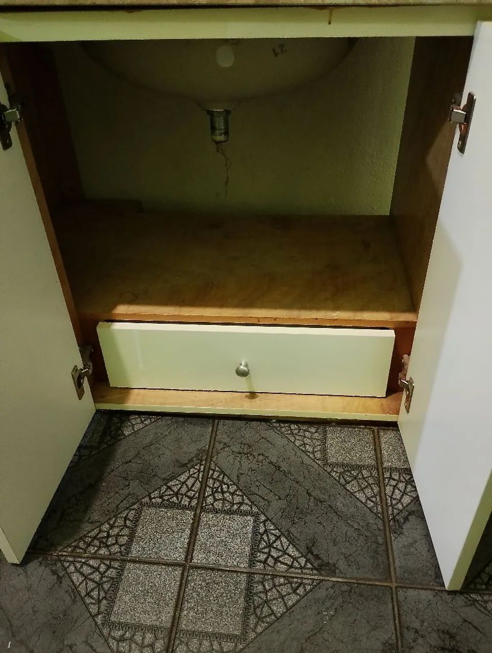 Cuba e Pia de Pedra em Ótimo Estado - Foto 3