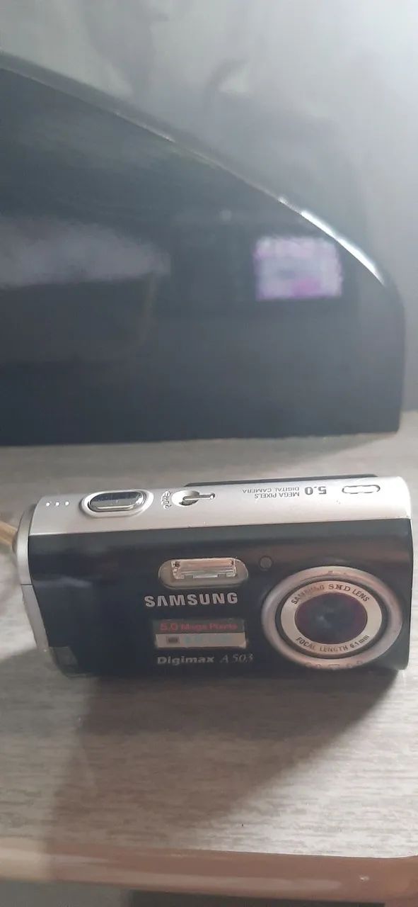 Samsung Digital Camera64520777654913122