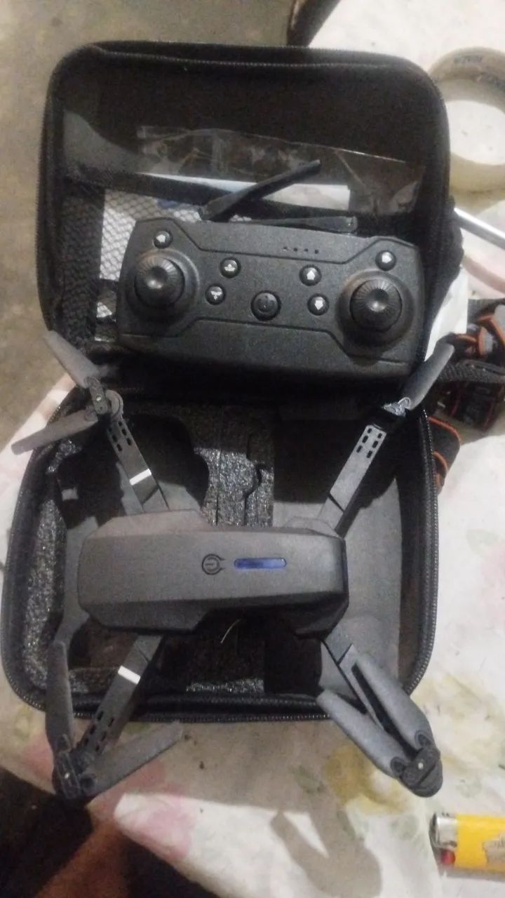 Troco esse drone por iPhone 8 plus está novo 