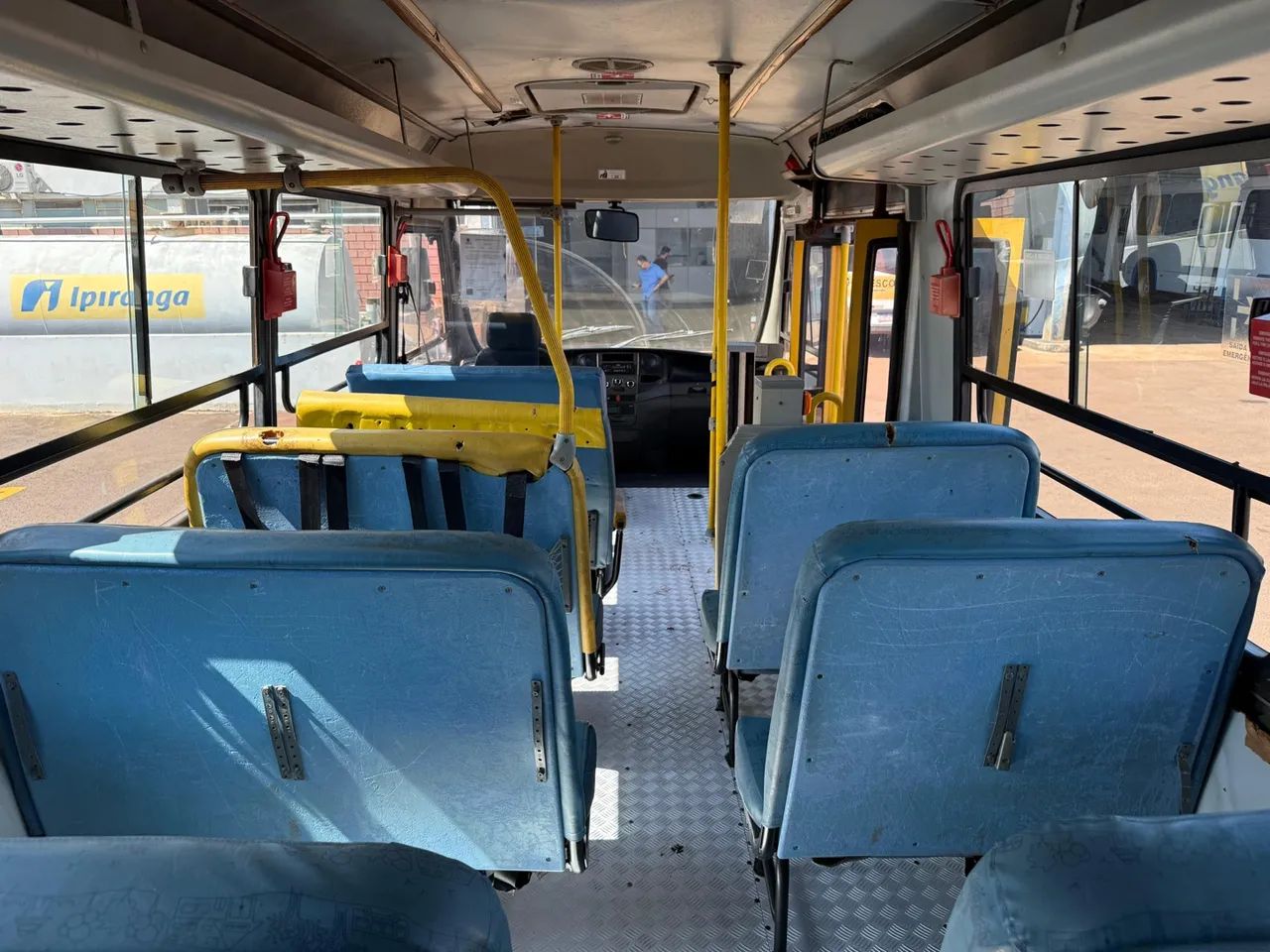 Microônibus escolar iveco cityclass ano 2014/2014 com 29 lugares em cascavel Paraná  - Foto 8