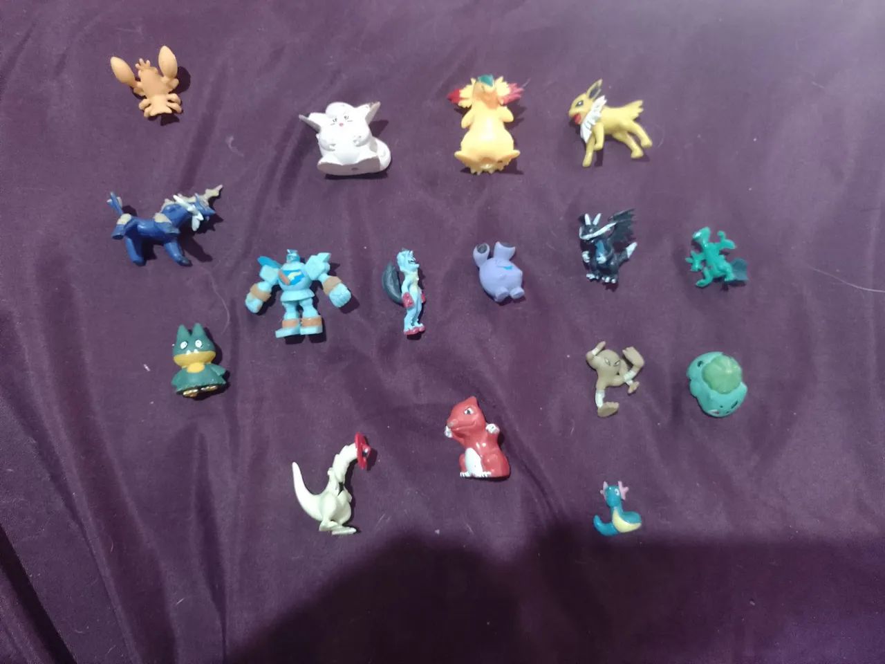Coleção de miniaturas Pokémon - Foto 4