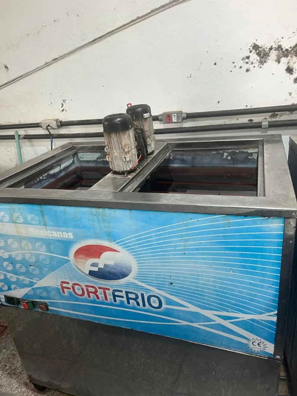 MAQUINA PARA FAZER GELINHO