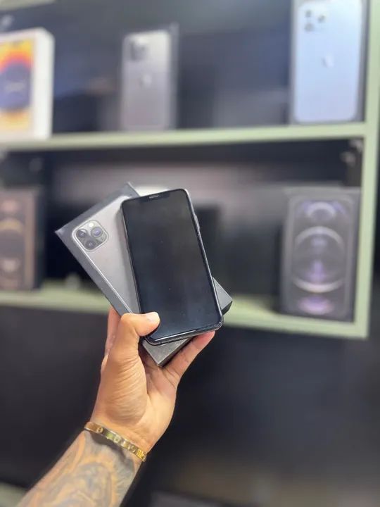 IPHONE 11 PRO MAX 64GB - Foto 2