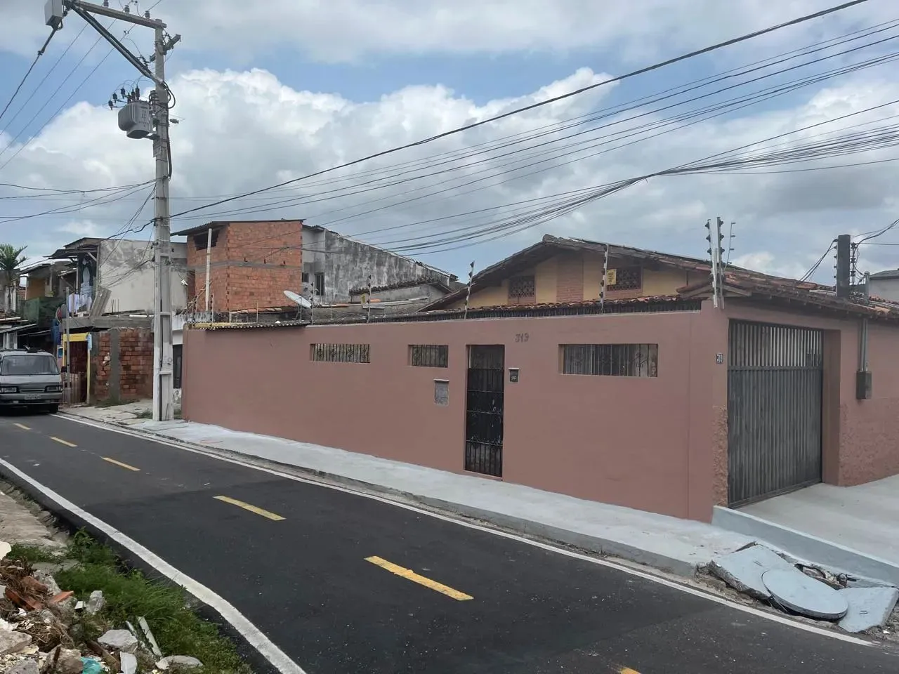 GO UP SOLUÇÕES IMOBILIÁRIAS vende com exclusividade: Magnífica casa no Telegrafo