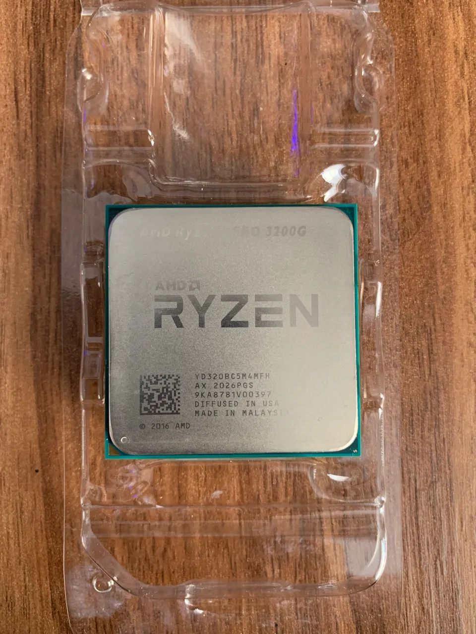 AMD Ryzen 3 3200G Processor, 3.6GHz (4.0GHz Turbo), 4-Core 4-Thread64296583147010122
