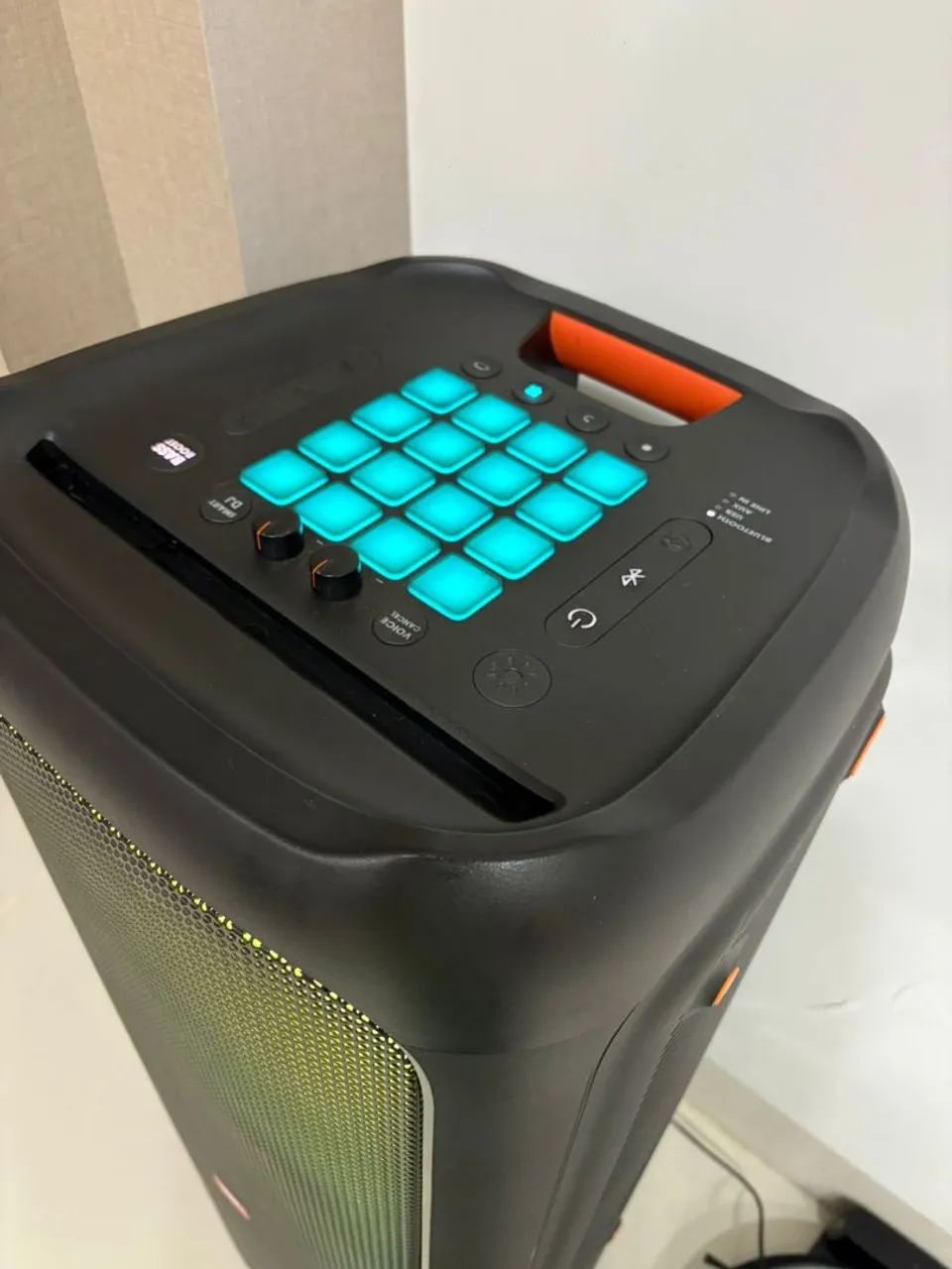 Caixa de som JBL Partybox 1000 - Foto 4