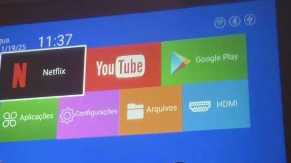 Projetor Portátil(40" até 150") 5G . Wi-Fi 5. Android 13 4K. Full HD. Novo na Caixa. - Foto 2