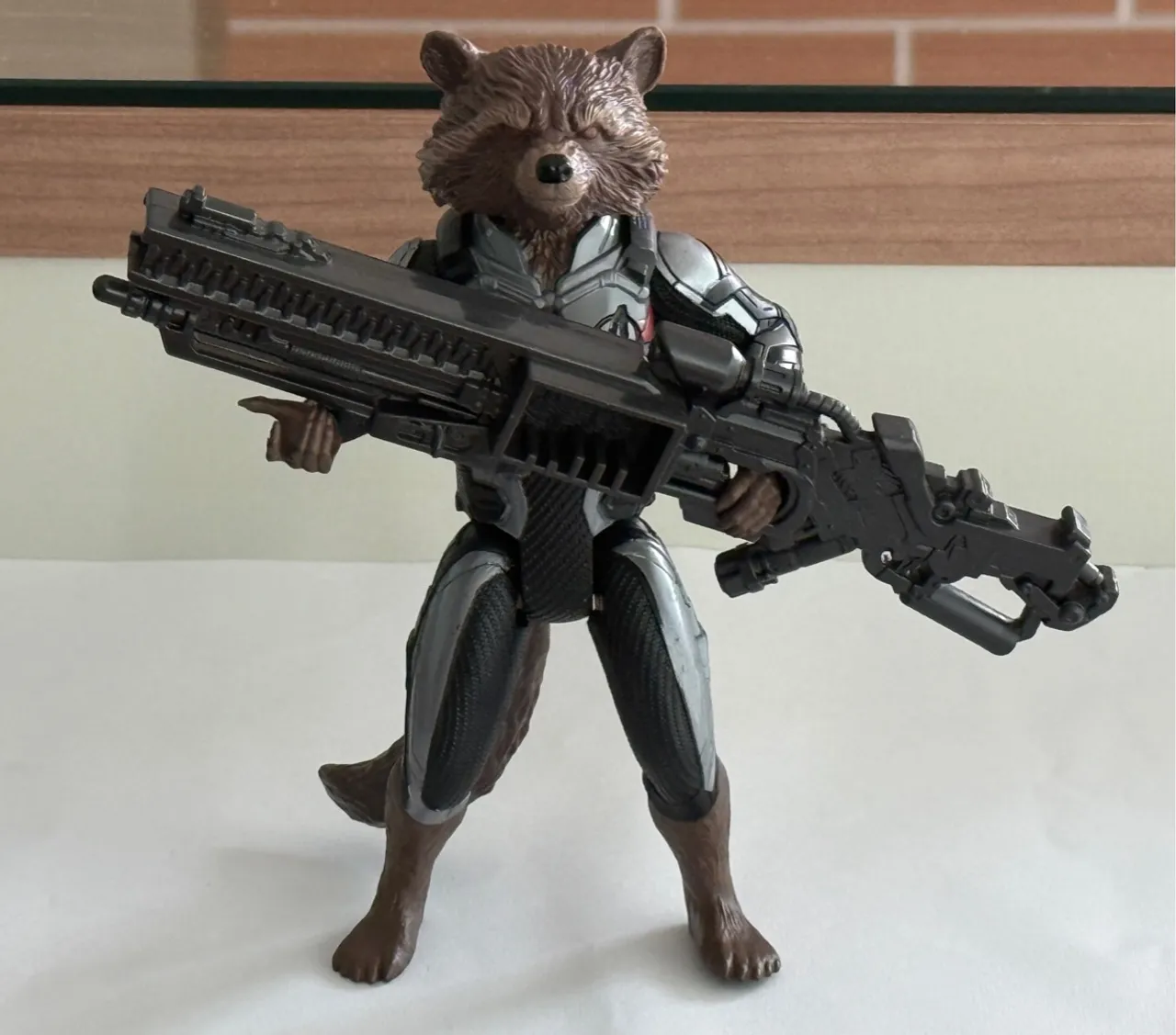 Figura de ação Rocket Raccoon - Guardiões da Galáxia
