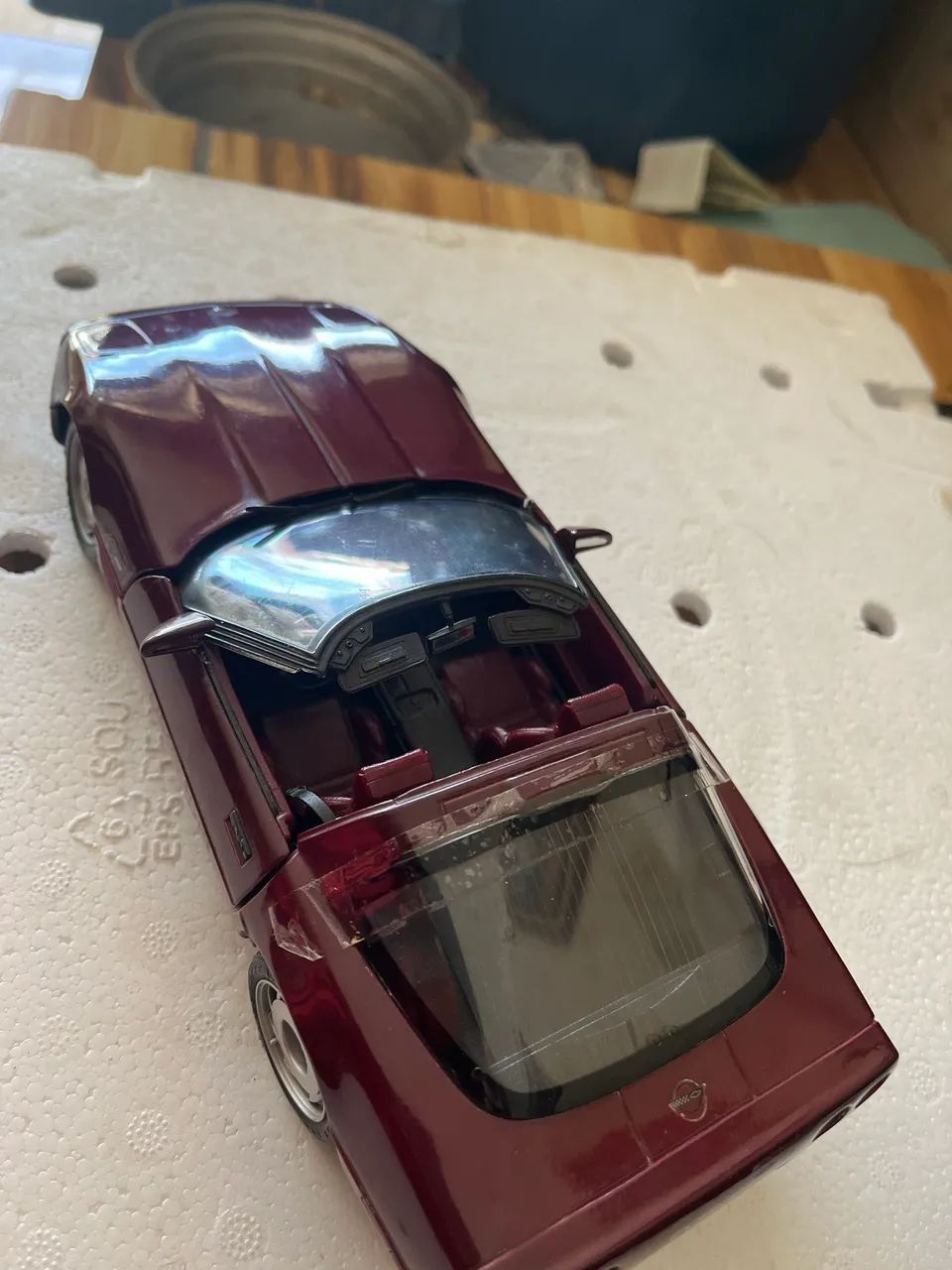 Chevrolet Corvette C4, escala 1:18 - Foto 2