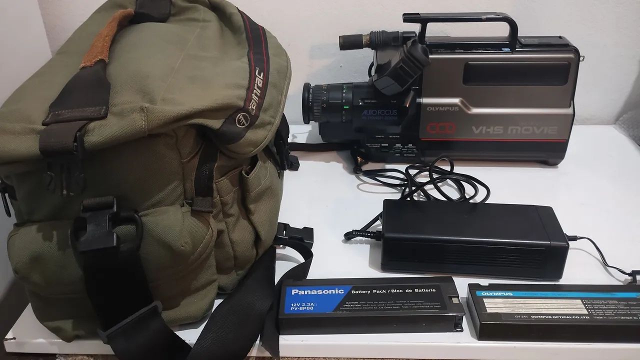 Câmera filmadora de VHS - Câmeras e Filmadoras - Recanto do Sol I