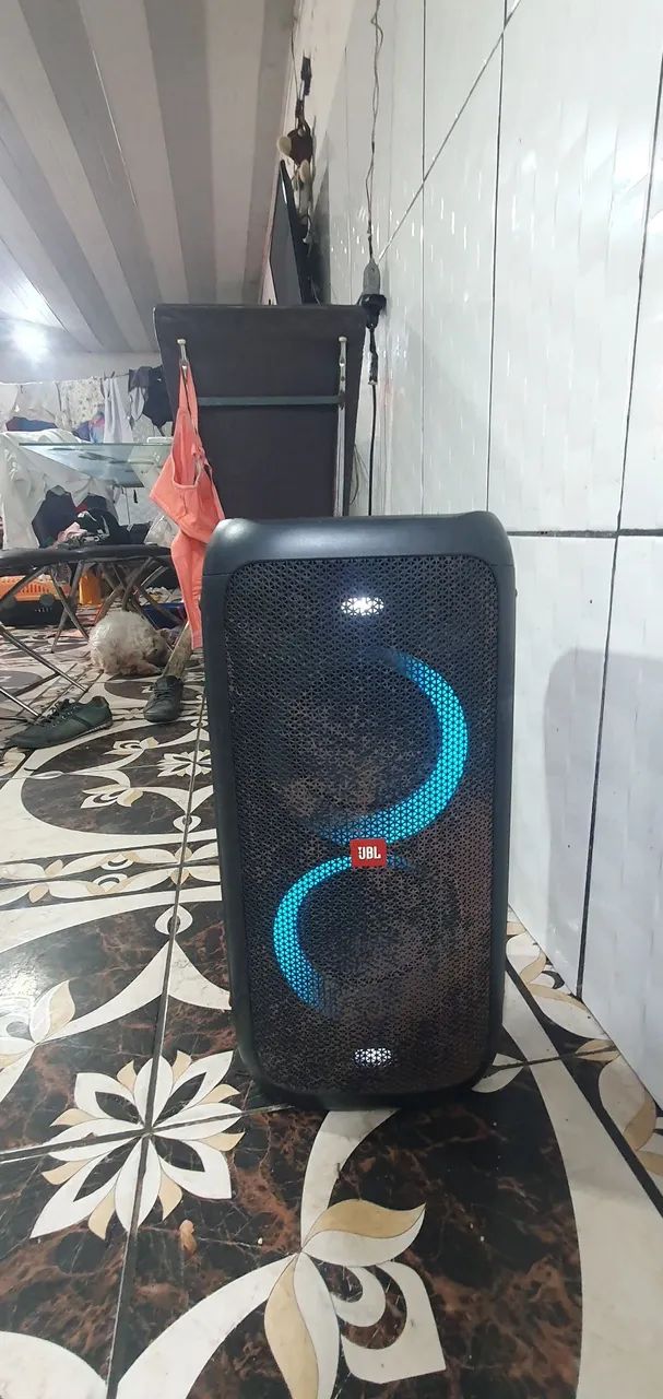 Caixa jbl party100 potente * 