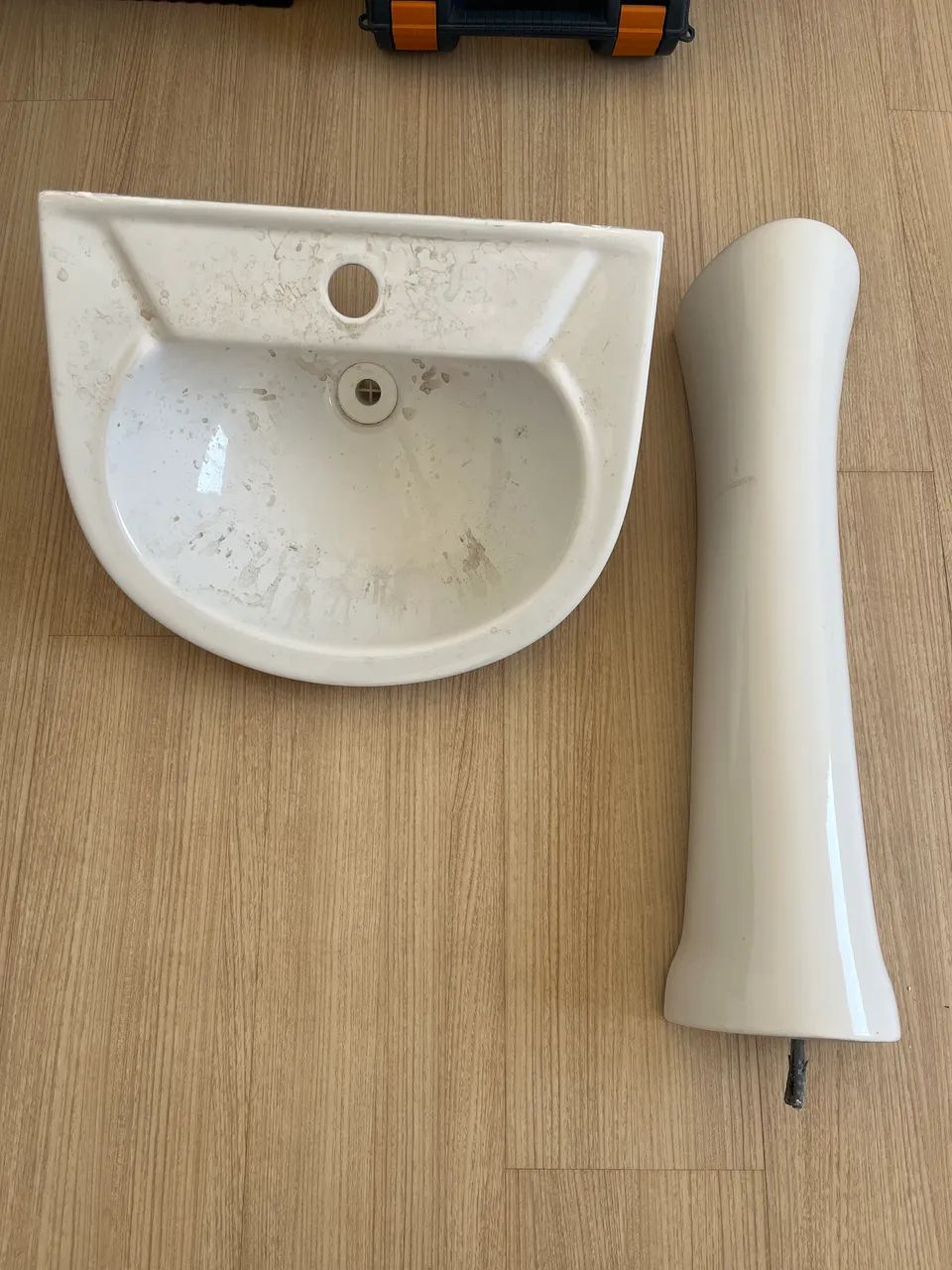 Pia de banheiro completa 64316912736386121