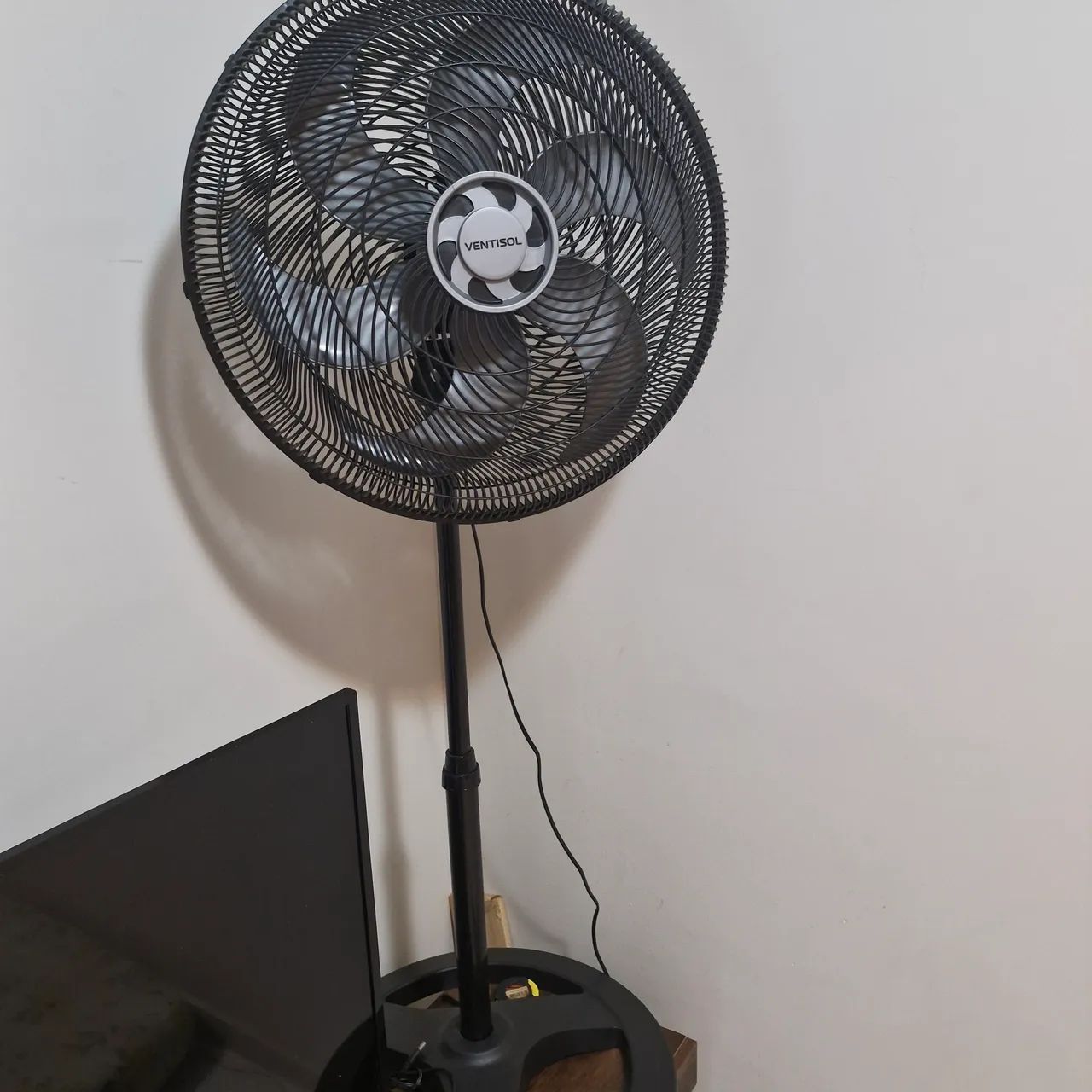 Ventilador ventisol coluna - Foto 2