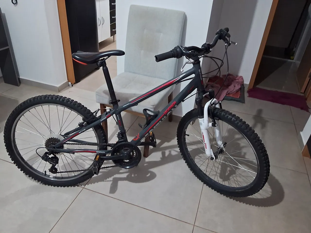 Bicicleta aro 24 toda shimano 21V